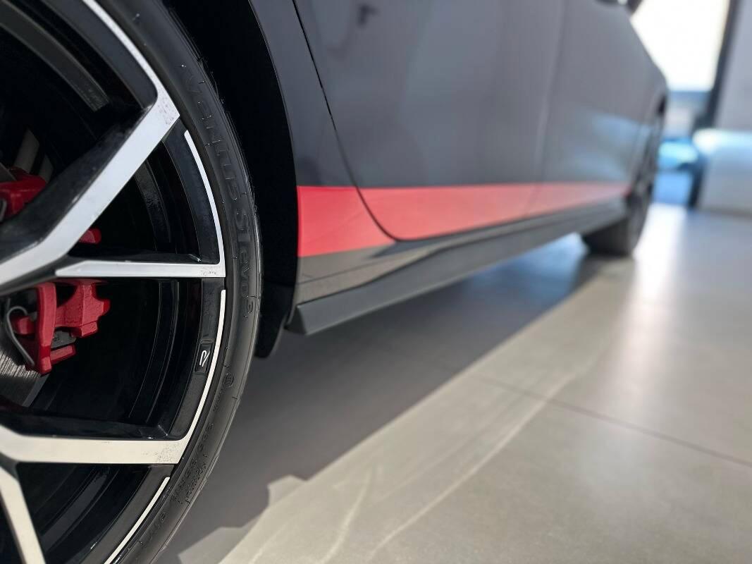 Volkswagen Golf 2.0 tsi GTI 245cv