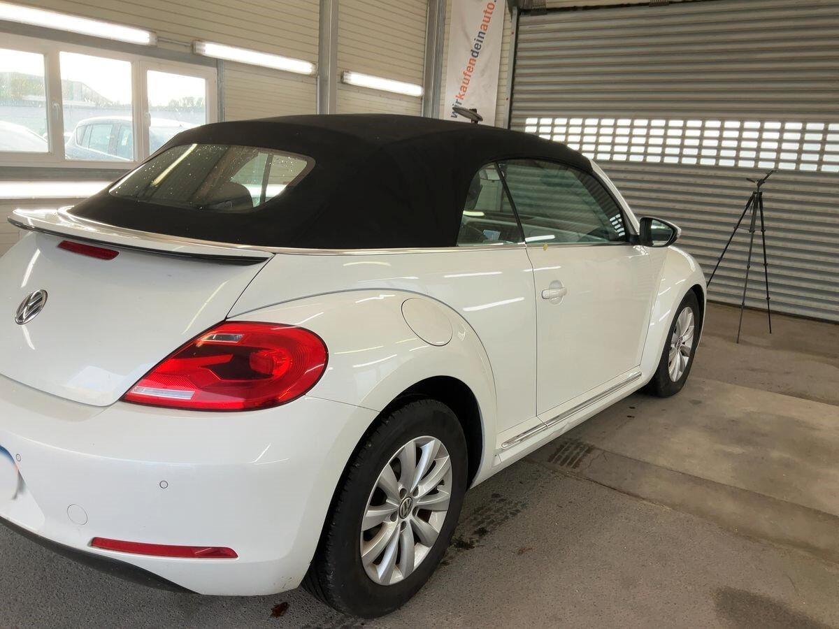 Volkswagen Maggiolino Cabrio 1.6 TDI Design