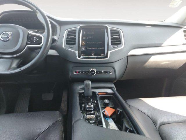 VOLVO XC90 B5 (d) AWD Geartronic 7 posti Momentum