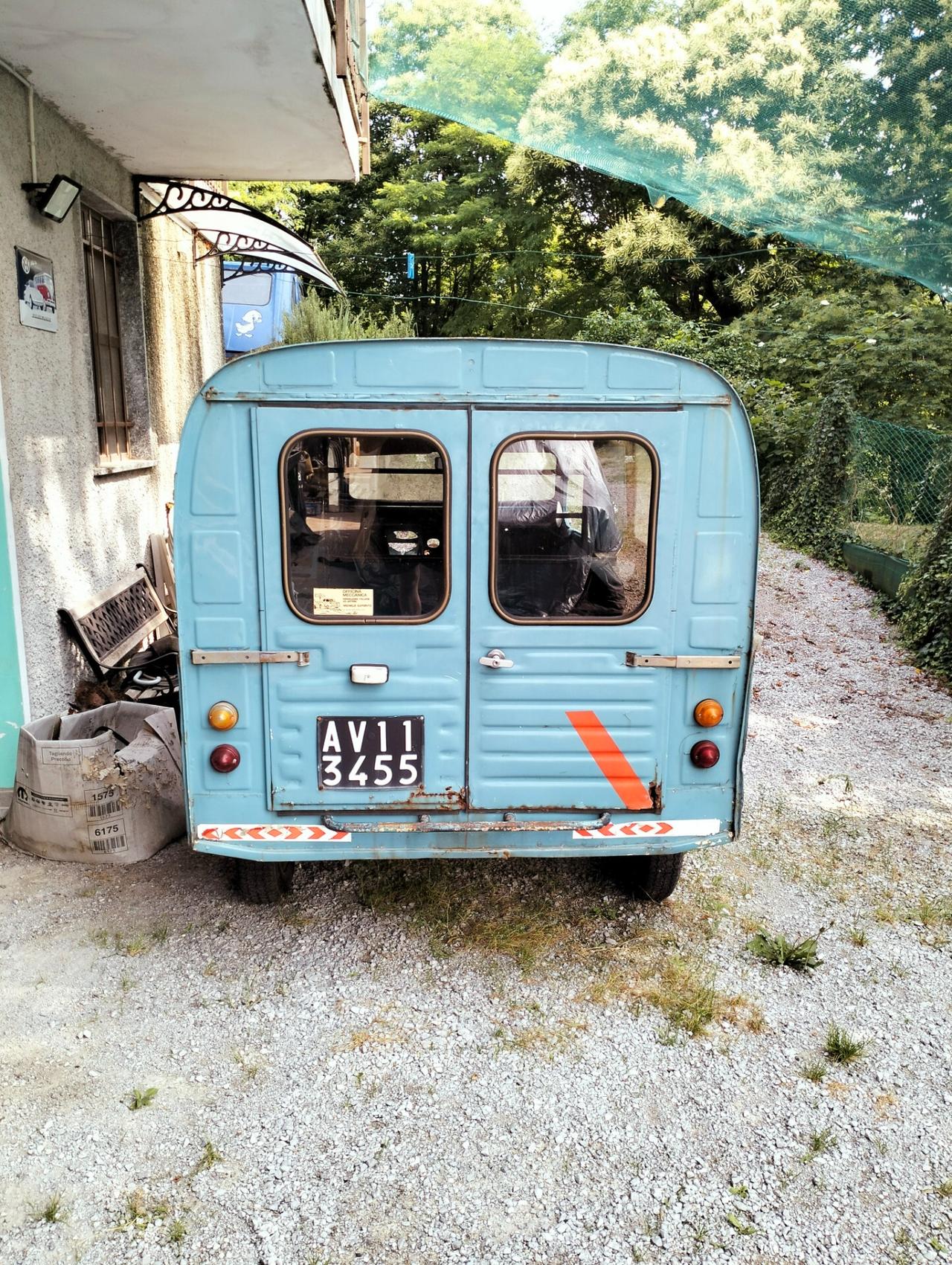 Citroen 2CV Furgonetta AK 400 Completa (anche motore non in foto)