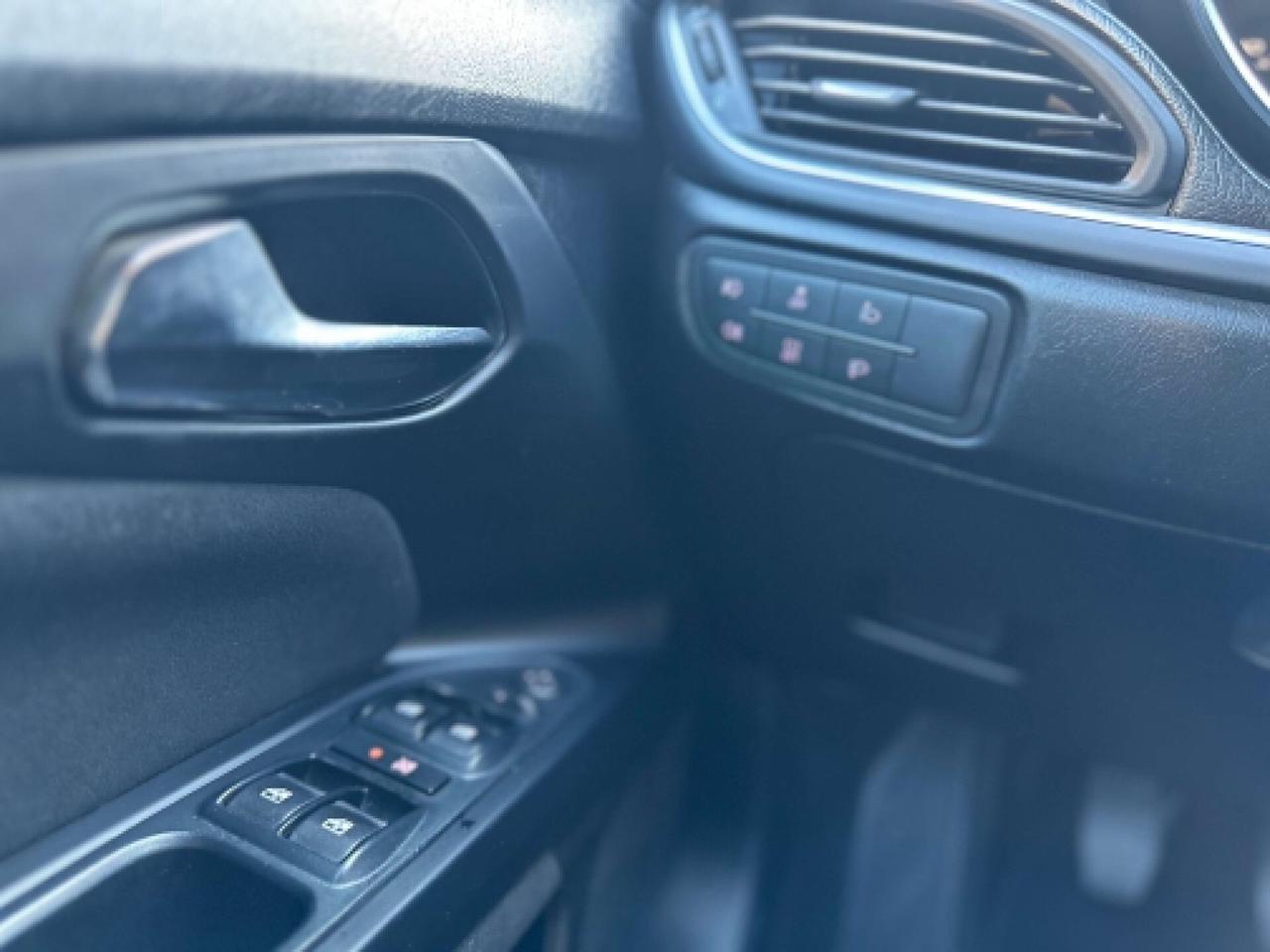 Fiat Tipo 1.6 Mjt S&S 5 porte Lounge