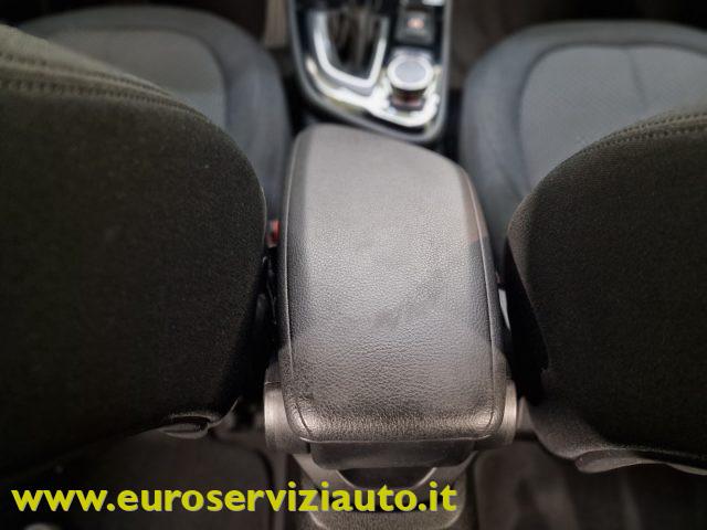 BMW 220 d 7 POSTI xDrive Active Tourer Advantage aut.