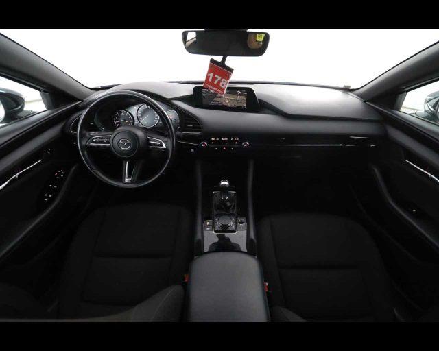 MAZDA 3 Mazda3 2.0L Skyactiv-G M-Hybrid Executive