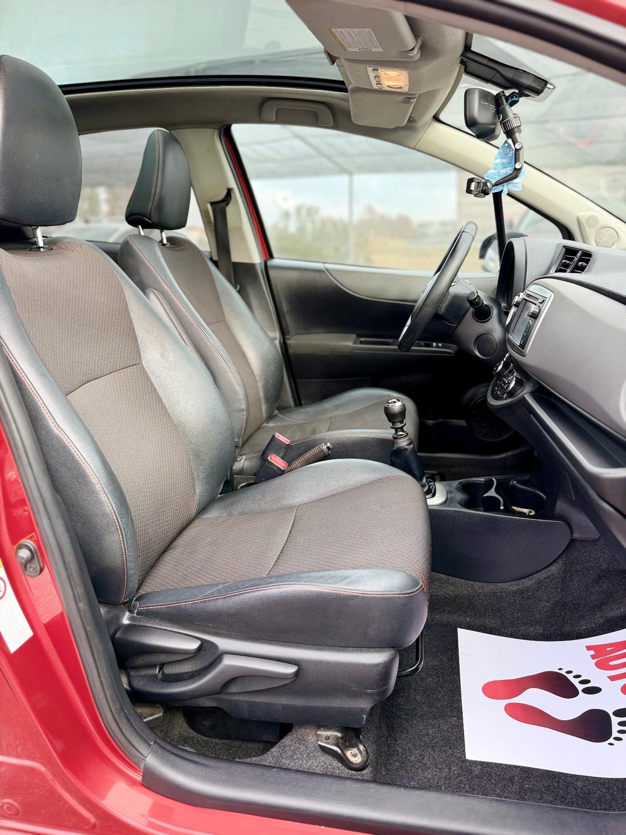 Toyota Yaris 2012 1.3 5 porte Stop & Start OK NEOPATENTATI ! ! !