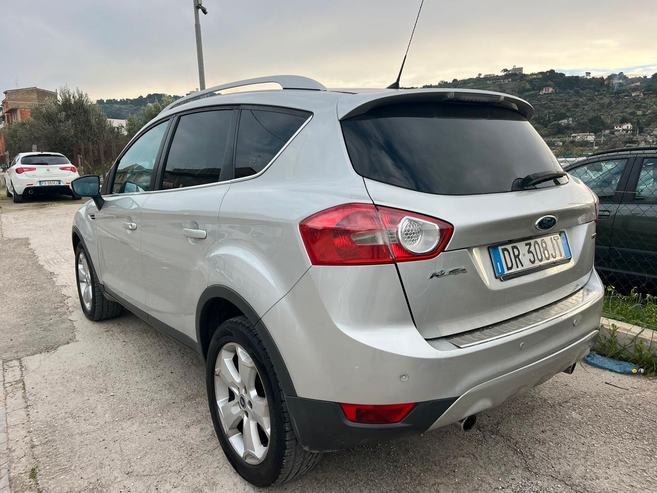 Ford Kuga 2.0 TDCi 136 CV 4WD Titanium DPF