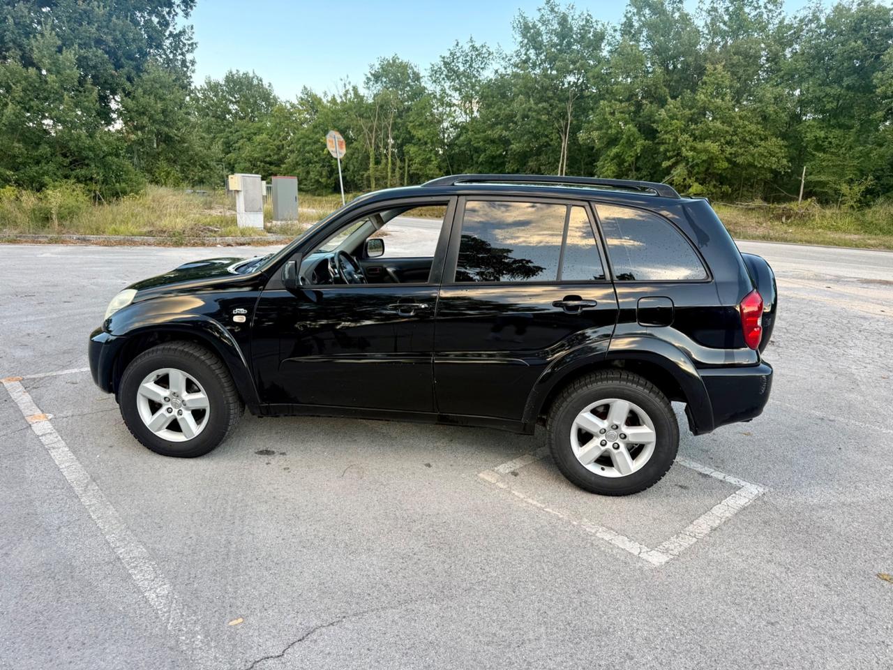 Toyota RAV4 2.0 Tdi D-4D trazione integrale NEOPATENTATI