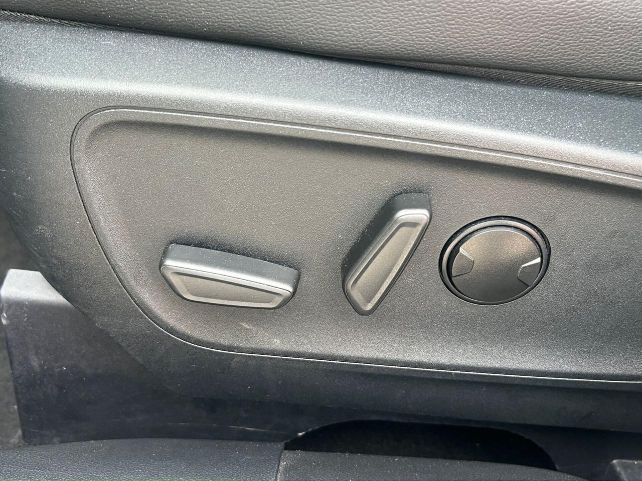 Ford Kuga 1.5 EcoBlue 120 CV 2WD Titanium CAMBIO AUTOMATICO