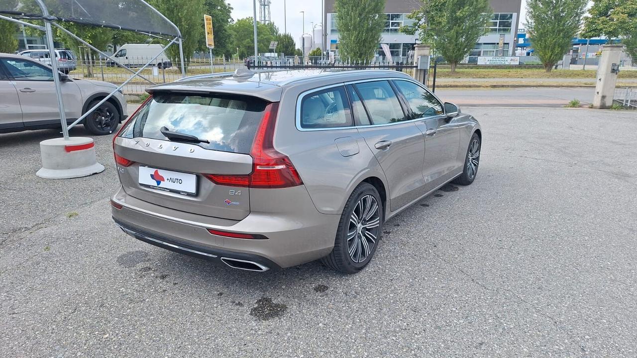 Volvo V60 B4 (d) Geartronic Momentum Business Pro