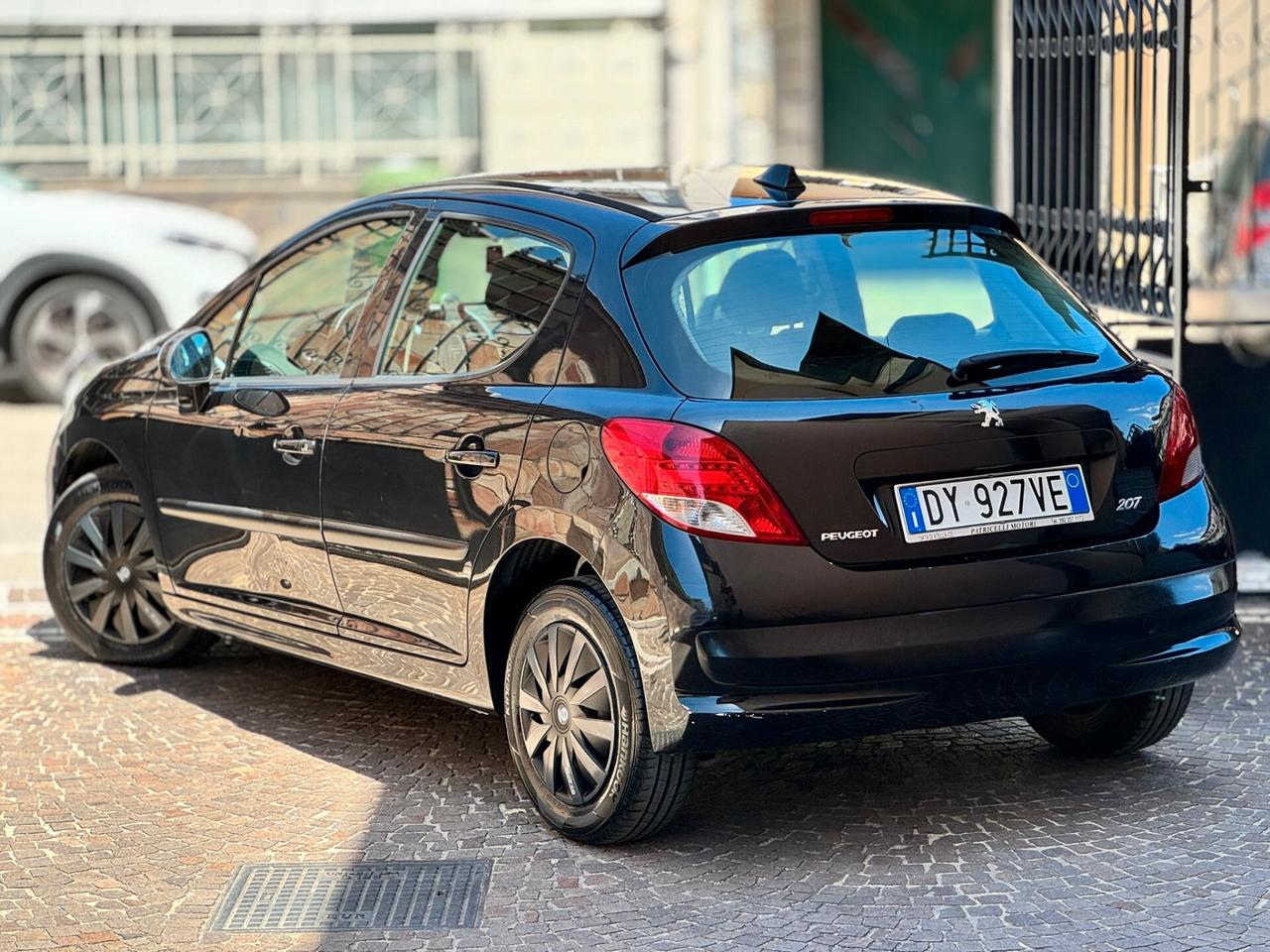 Peugeot 207 1.4 8V 75CV 5p. Energie Sport ECO GPL