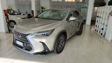 Lexus NX 450h+ Plug-in 4WD Luxury 10500 KM