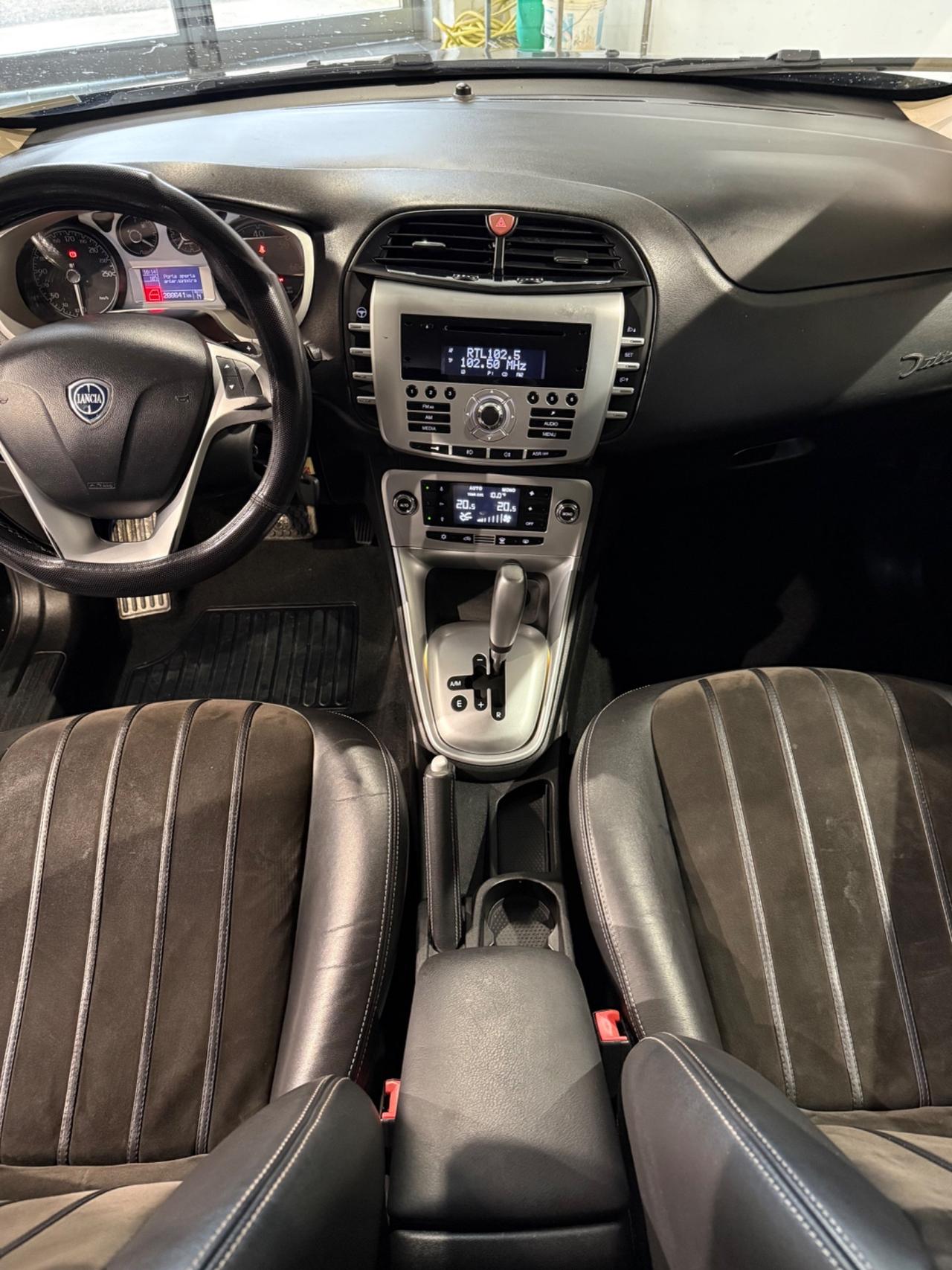 Lancia Delta 1.6 MJT DPF Oro