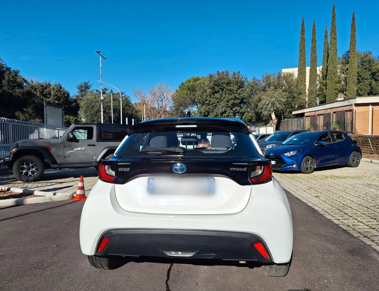 Toyota Yaris 1.5 Hybrid 5 porte Active PROMO 268 MESE zero anticipo