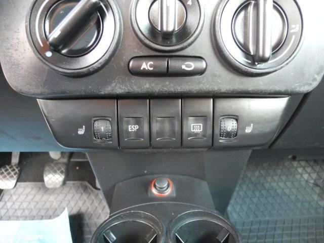 VOLKSWAGEN New Beetle 1.4 16v Cabrio - OK NEOPATENTATI - "DA VETRINA"