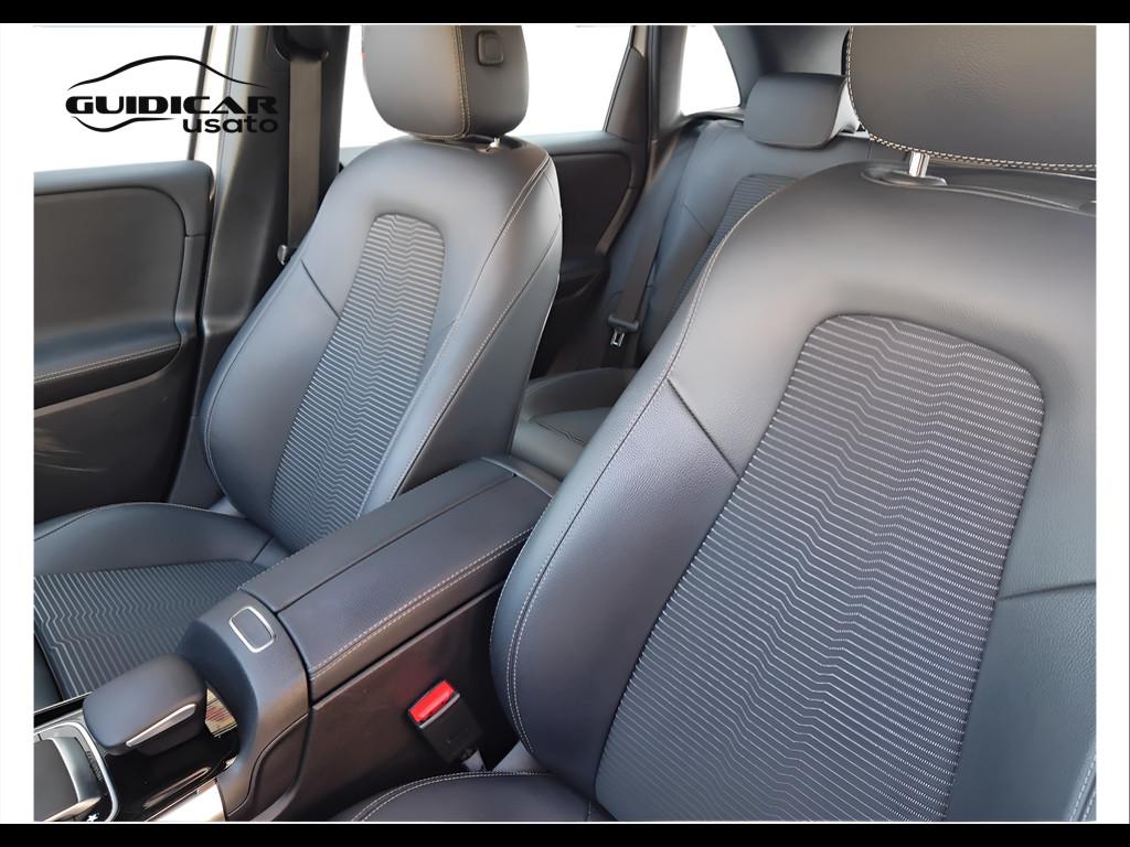Mercedes-Benz Classe B - W247 2018 - B 180 d Sport Plus auto