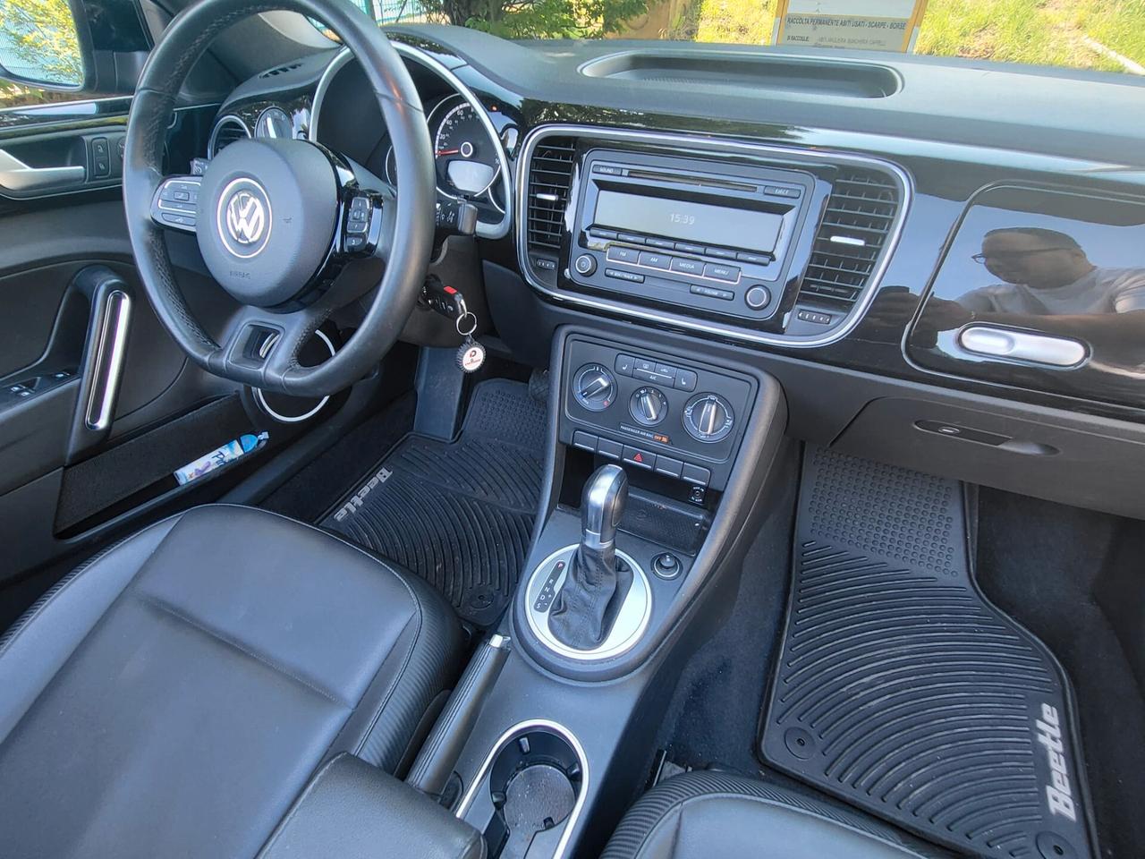 Volkswagen Maggiolino Cabrio 1.8tfsi DSG 170cv