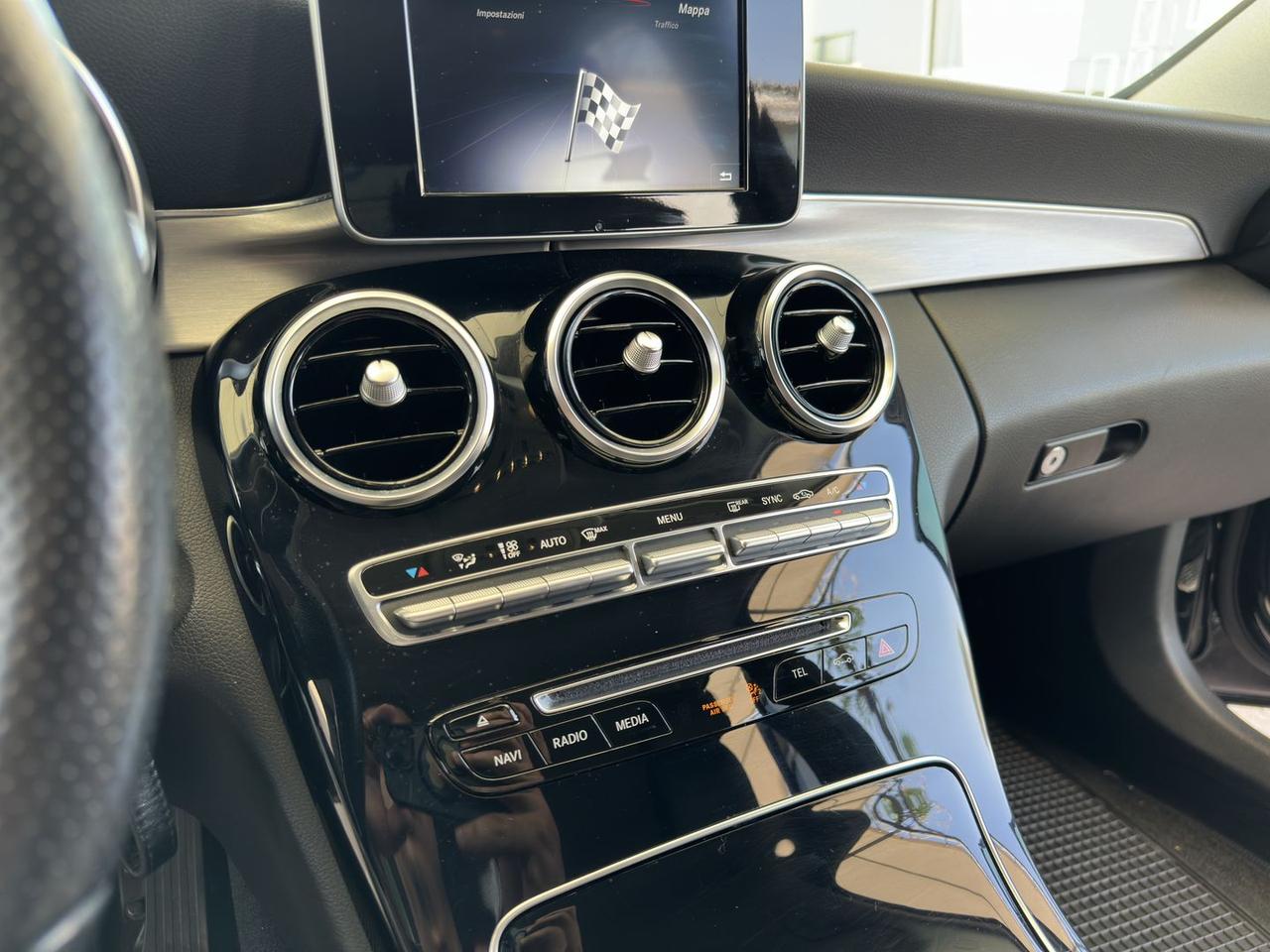 Mercedes-Benz C 220 Premium #6554