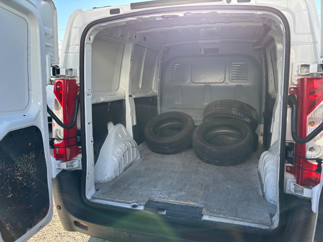 Citroen jumpy 2.0 135 cv l1h1 2013