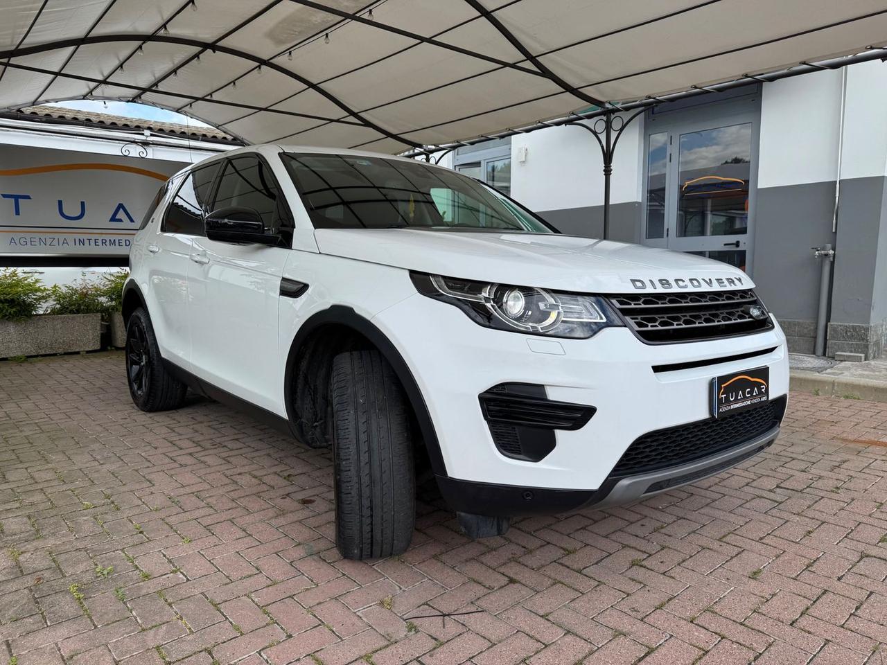 Land Rover Discovery Business Edition Premium Pure 2.0 TD4