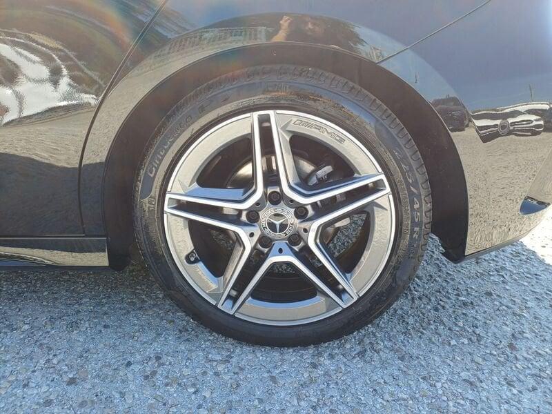 Mercedes-Benz Classe A A 180 d AMG Line Advanced Plus auto