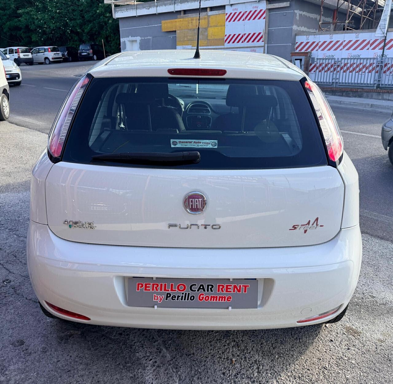 Fiat Punto 1.4 8V 5 porte Natural Power Street