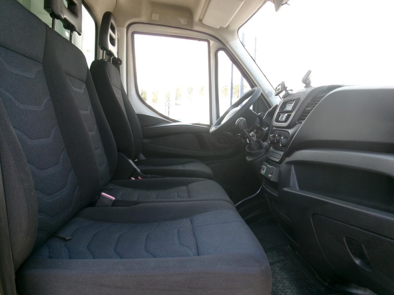 Iveco Daily 35C15 3000 150CV E6 FRIGO FRCX 04/2027 7 PEDANE