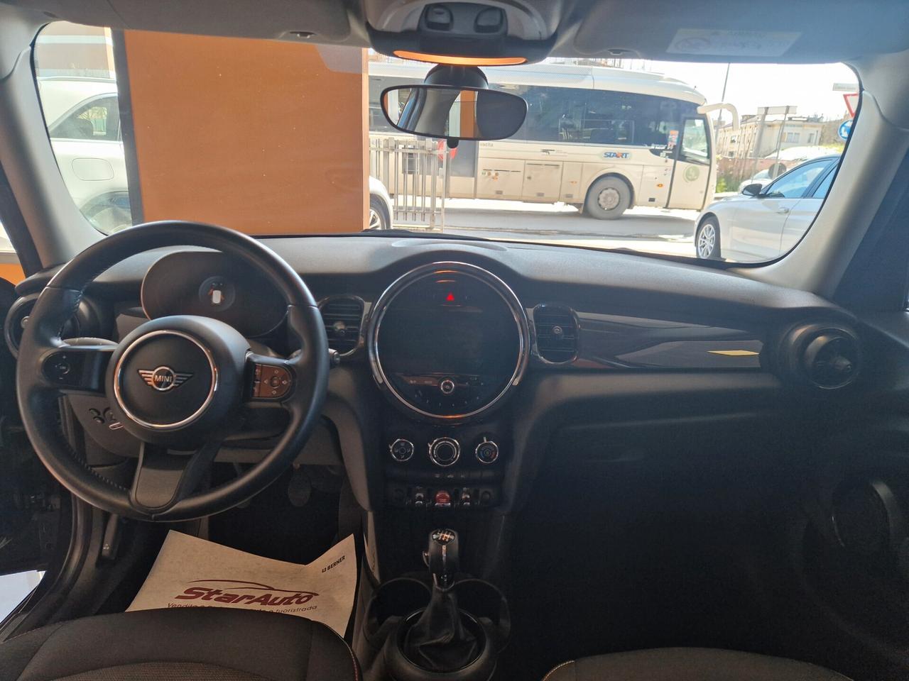 Mini Mini 1.5 One 5 porte FIRST