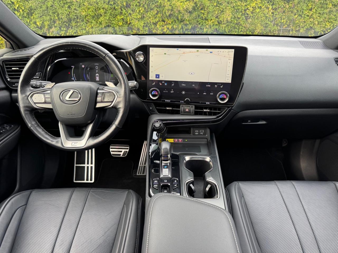 Lexus NX EXUS 450h+ 2.5 PLUG-IN HYBRID F SPORT 4WD – 309 CV