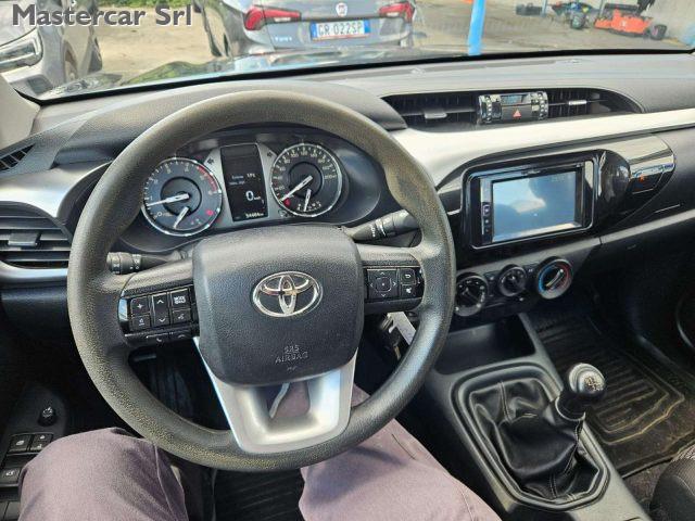 TOYOTA Hilux Hilux IV 2.4 d-4d double cab Comfort 4wd - GP836MH