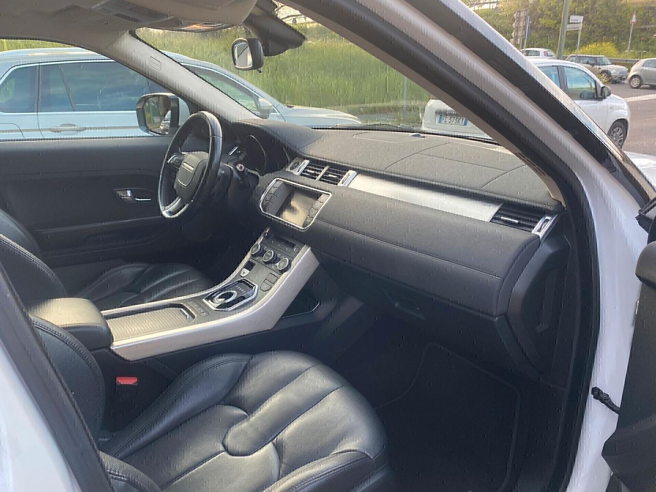 RANGE ROVER EVOQUE 2.2 TD4 5P. PURE
