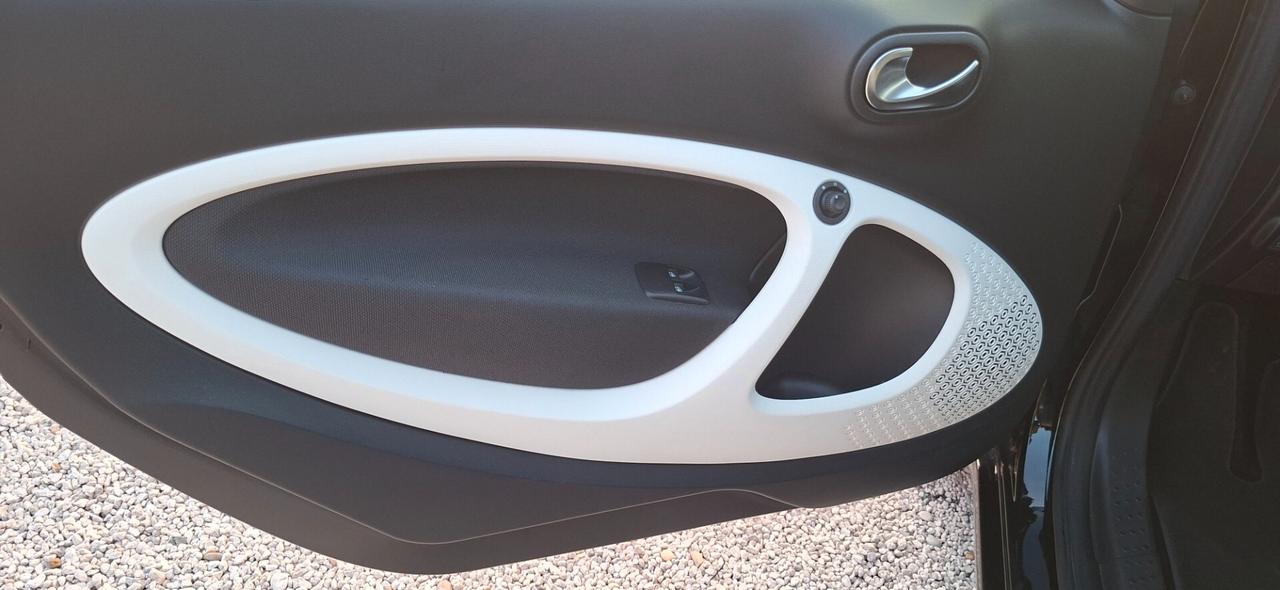 Smart ForTwo 70 1.0 Passion
