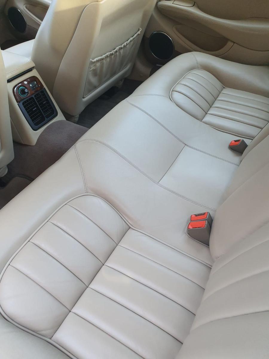 JAGUAR XJ 4.0 Sovereing