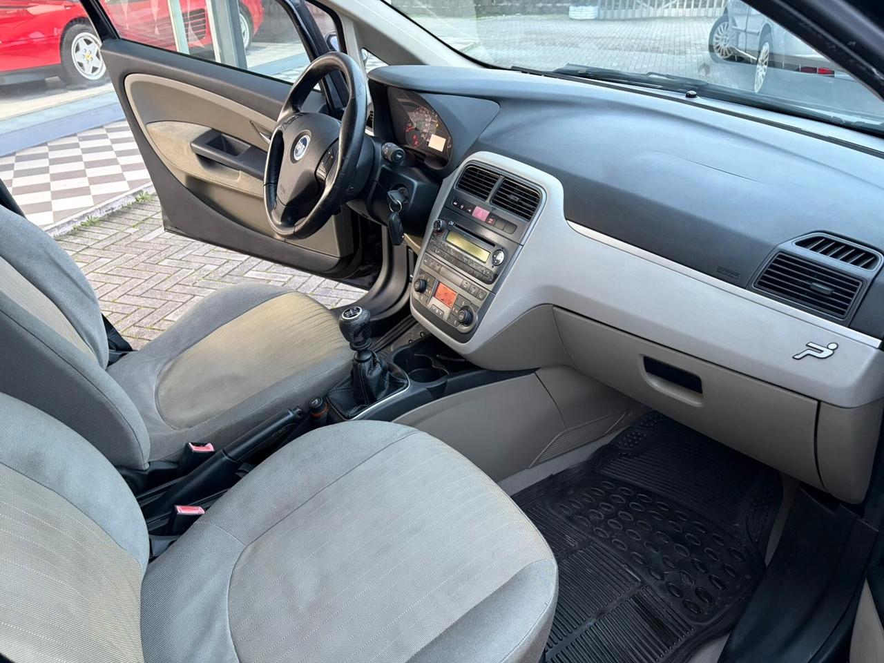 Fiat Grande Punto 1.3 MJT 90 CV 5 porte Emotion