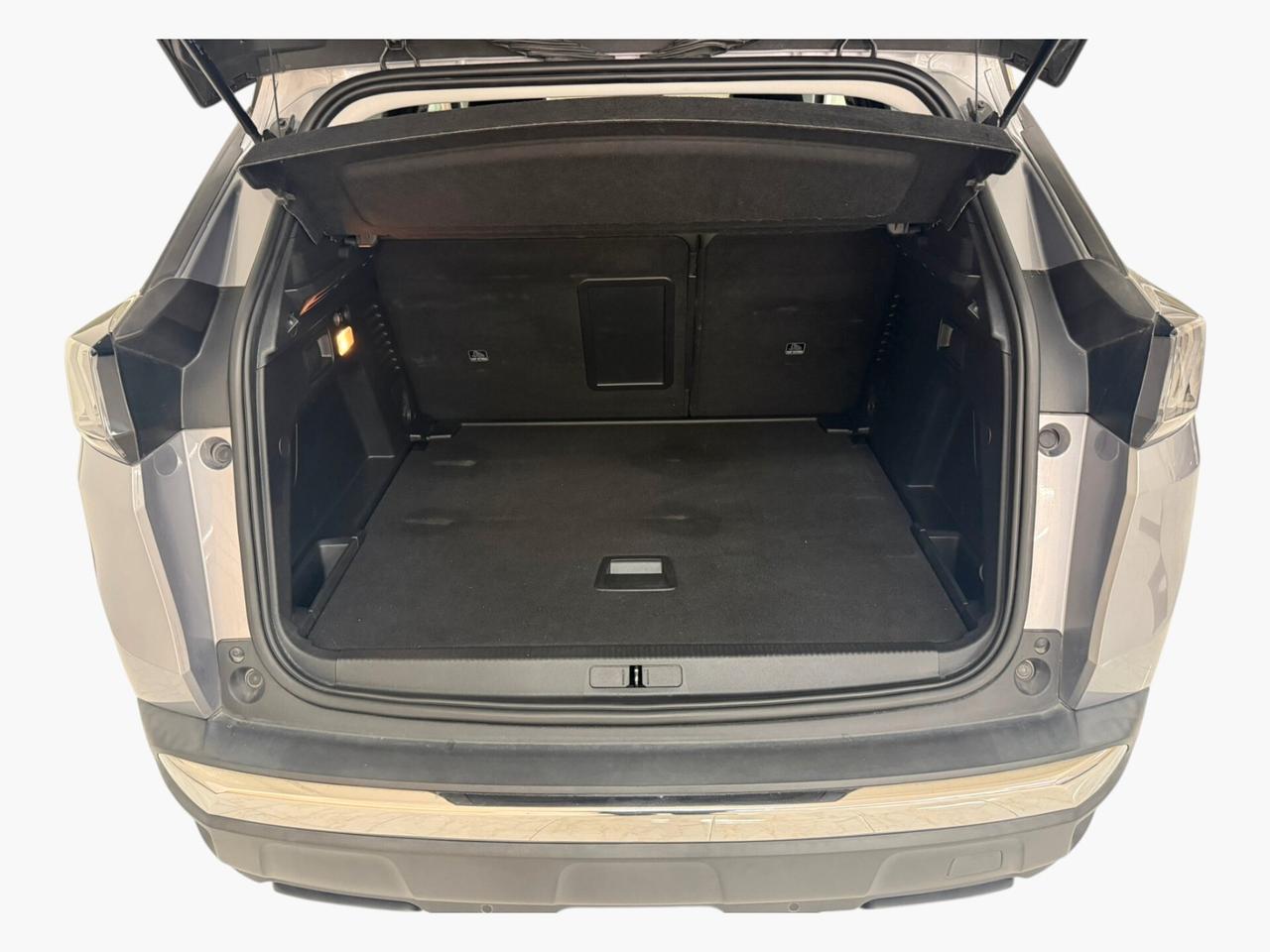 Peugeot 3008 BlueHDi 130 S&S EAT8 Allure