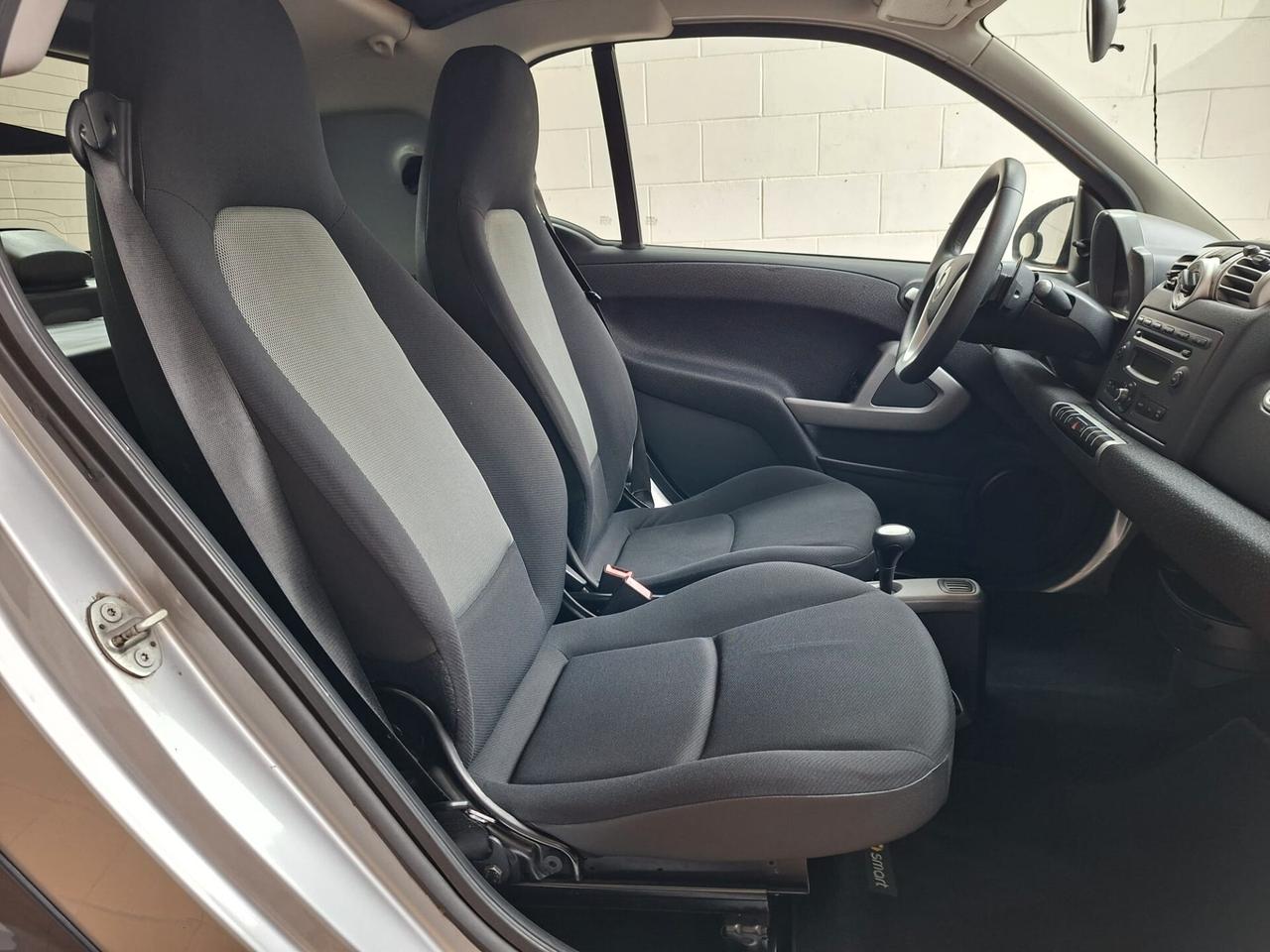 Smart ForTwo Fortwo1.0 mhd Passion 71cv, adatta a neop.