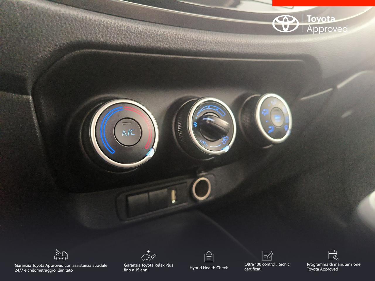 Toyota Aygo x 1.0 active 72cv