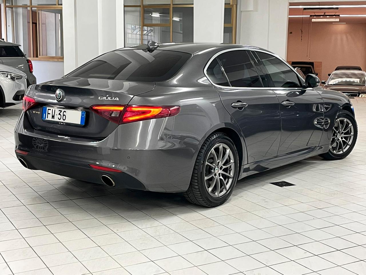 Alfa Romeo Giulia BLINDATA 2.0 T 280 CV AT8 PELLE NAVI RETROCAMERA