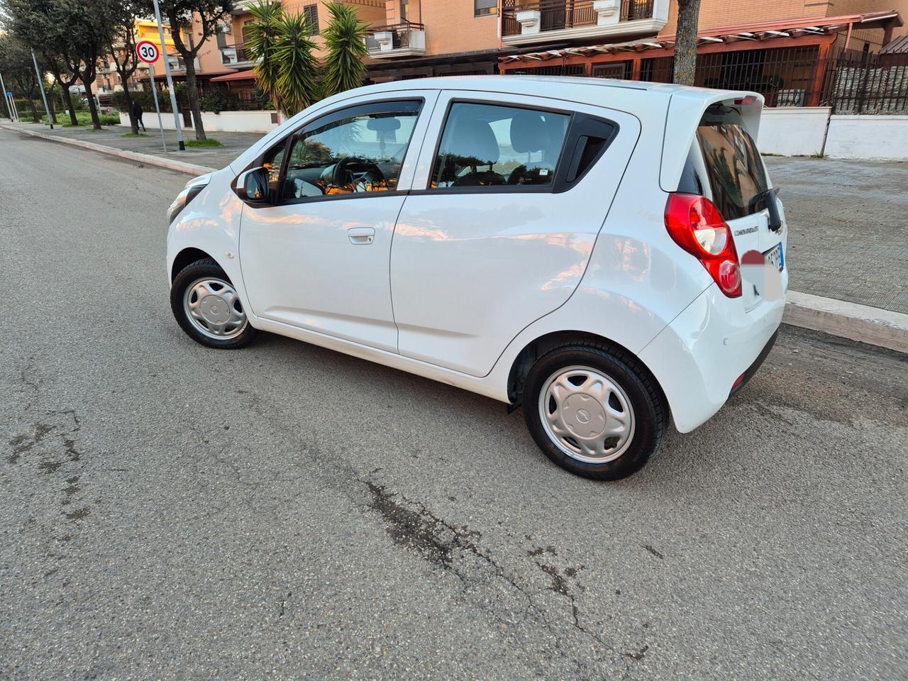 Chevrolet spark 1.0 gpl anno 2014