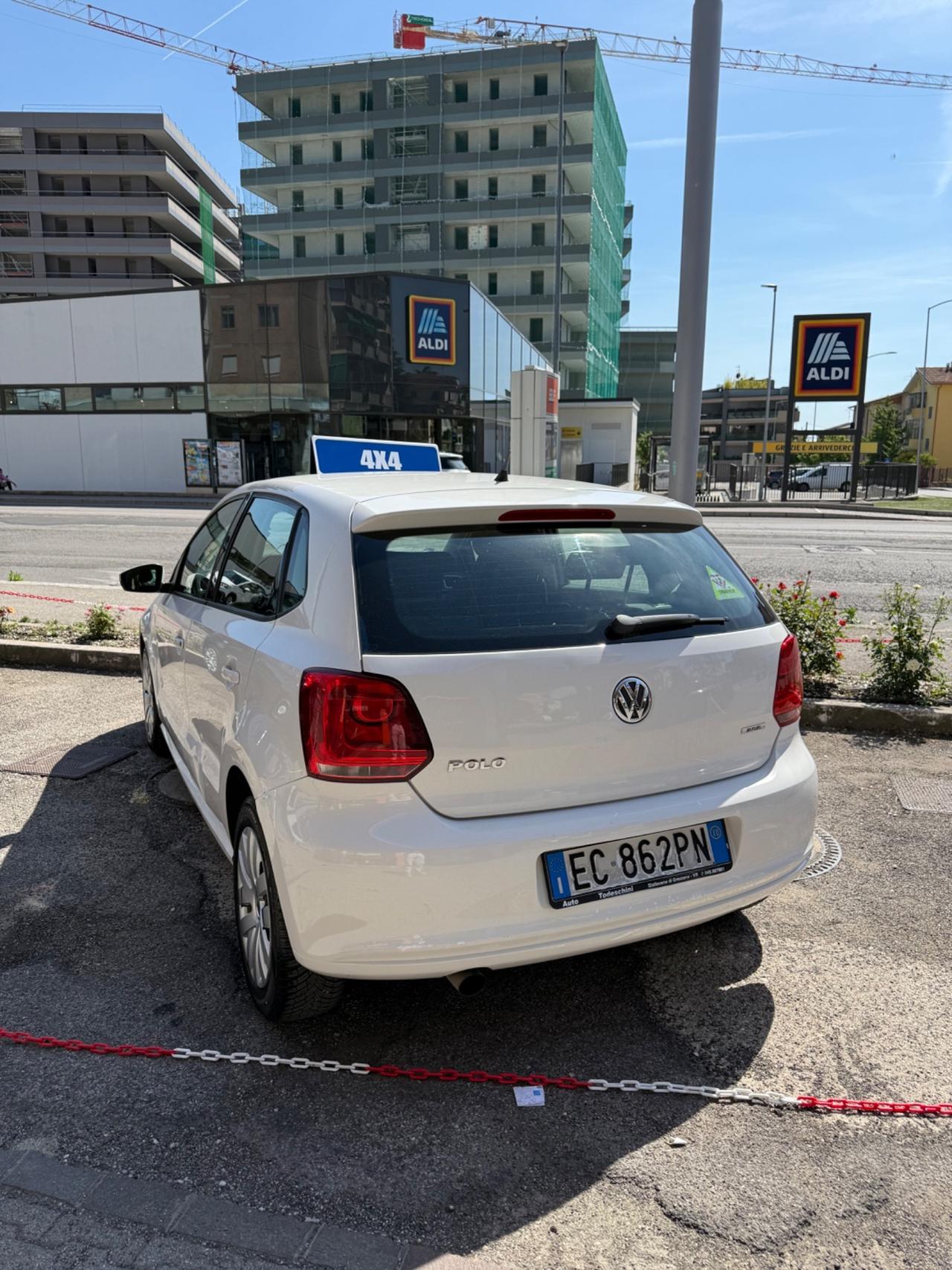Volkswagen Polo 1.4 5 porte Highline BiFuel