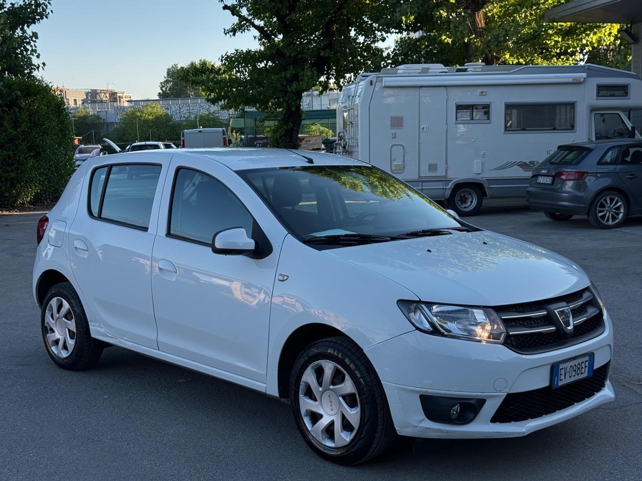 Dacia Sandero 1.2 75CV Lauréate