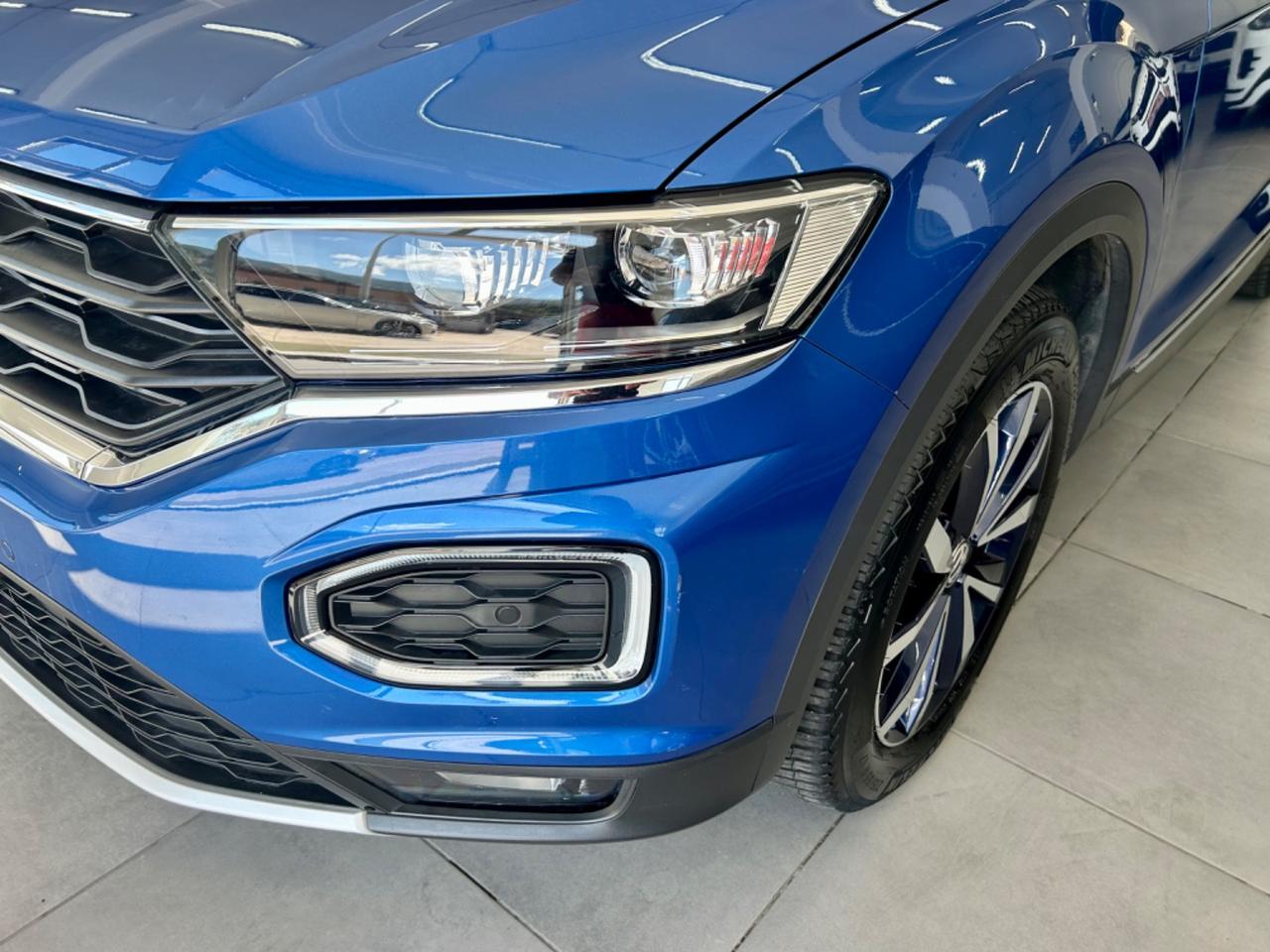 VW T-Roc 2.0 TDI SCR 150 CV DSG 4MOTION finanziabile