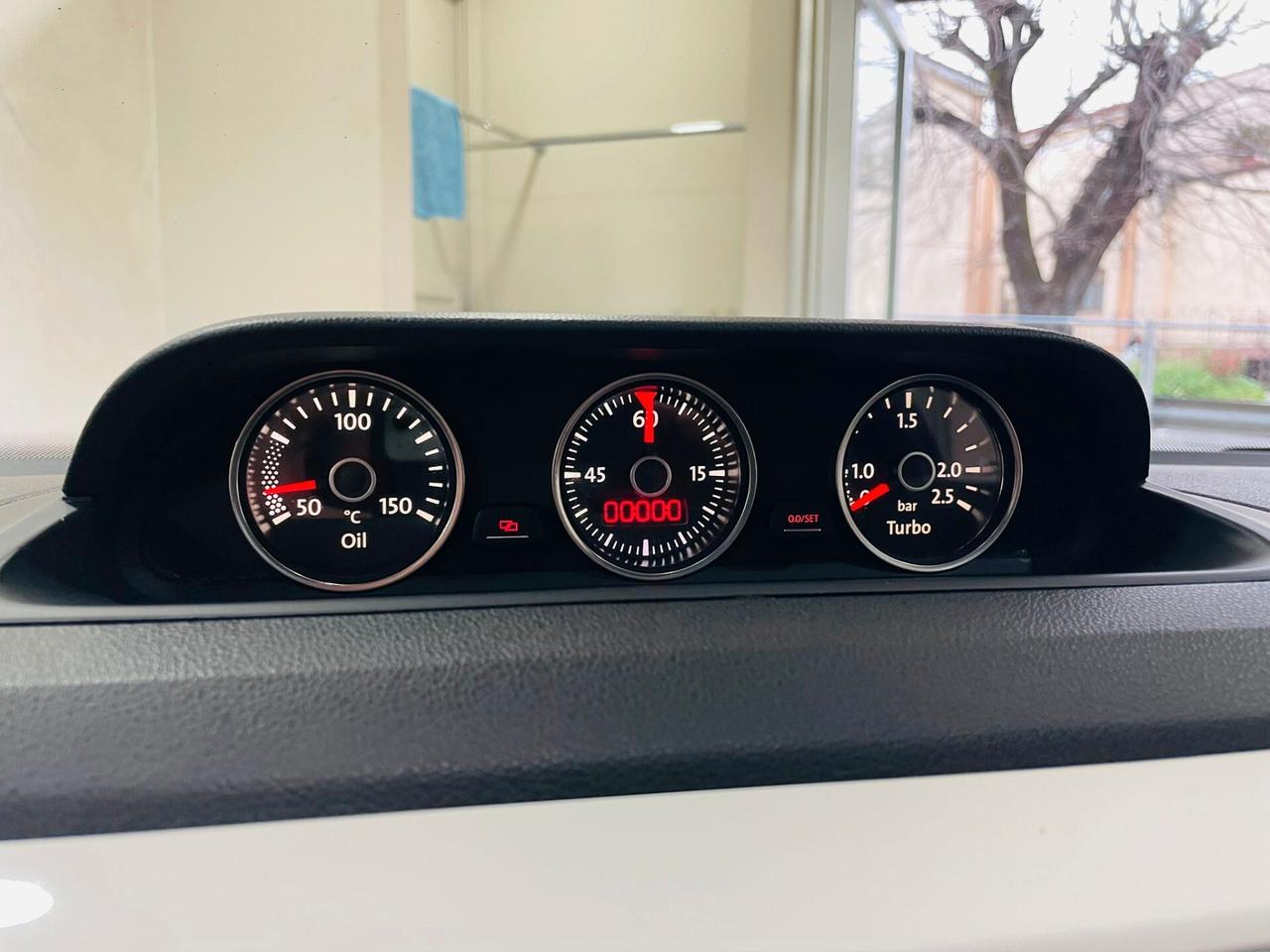 Volkswagen Maggiolino 1.6 TDI Design