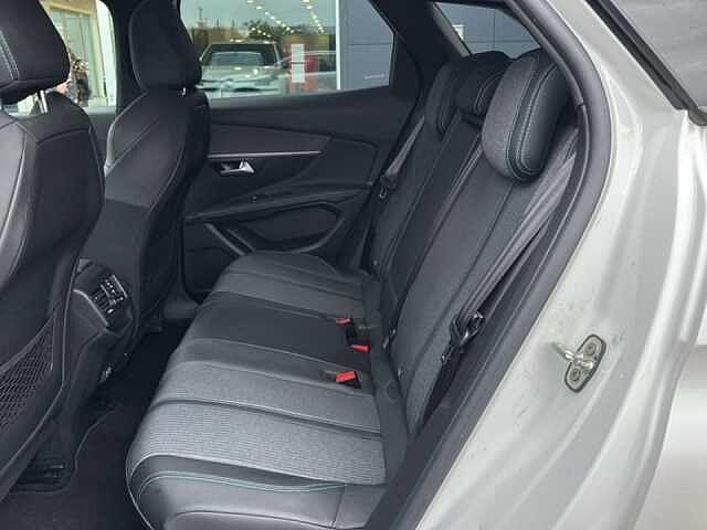 Peugeot 3008 BlueHDi 130 S&S Allure Pack