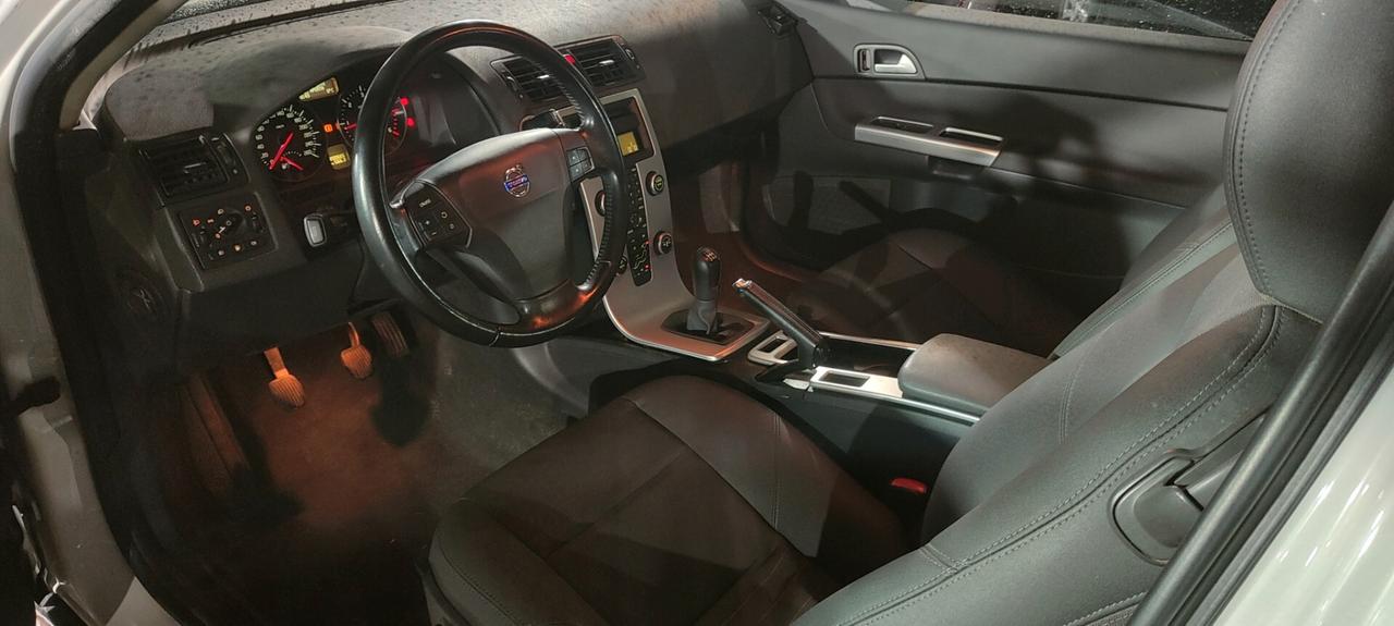 Volvo C30 D2 R-Design 1.6 diesel