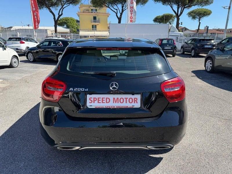 Mercedes-Benz Classe A 200 d Automatic Sport, RETROCAMERA