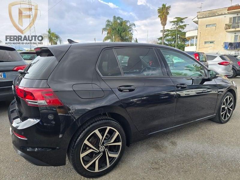 Volkswagen Golf 1.0 TSI EVO Life 90 CV PER NEOPATENTATI