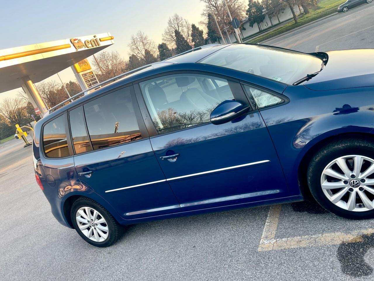 Volkswagen Touran 2.0 TDI 140 CV DSG Highline