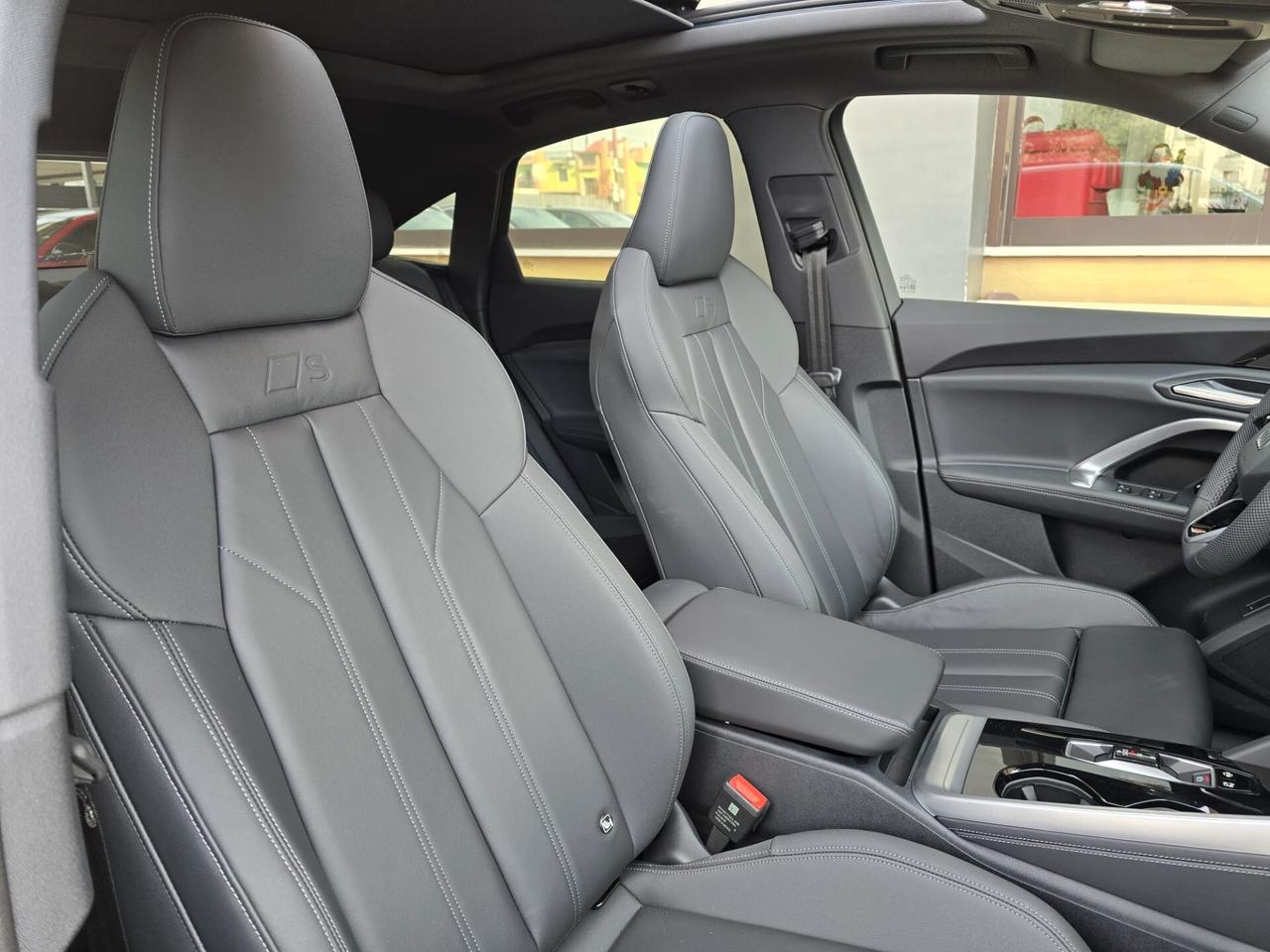 Audi Q5 40 TDI 204 CV quattro S tronic Identity Black