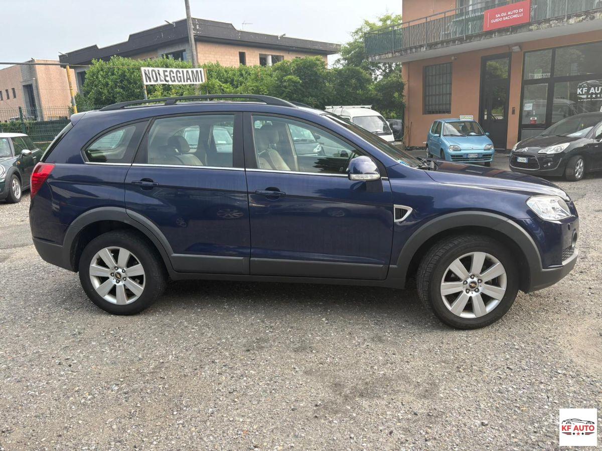 CHEVROLET - Captiva - 2.0 VCDi 4X4 7 POSTI
