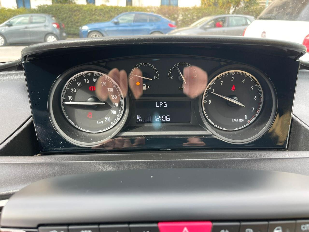 Ypsilon 1.2 69 CV 5 porte GPL Ecochic Gold