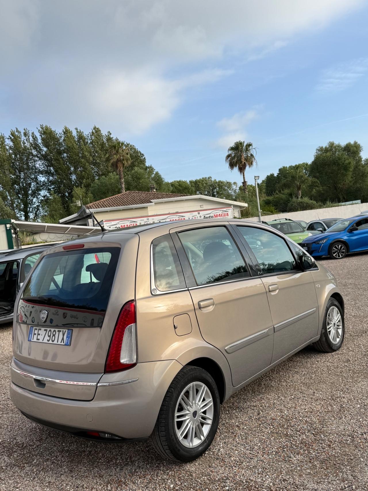 Lancia MUSA 1.4 16V EURO 5 Oro Plus
